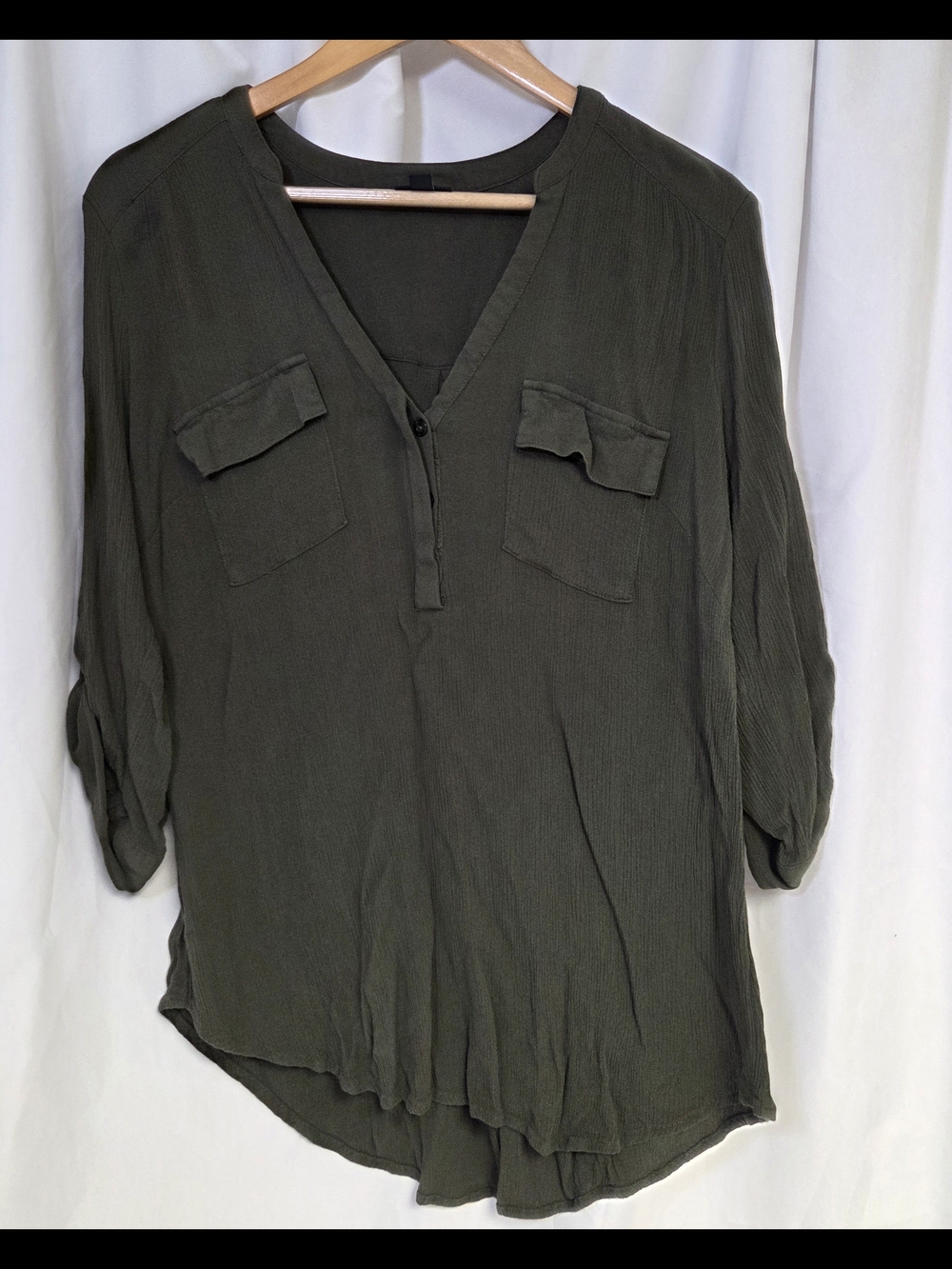 Torrid Olive‎ 3/4 Sleeve Blouse Size 00
